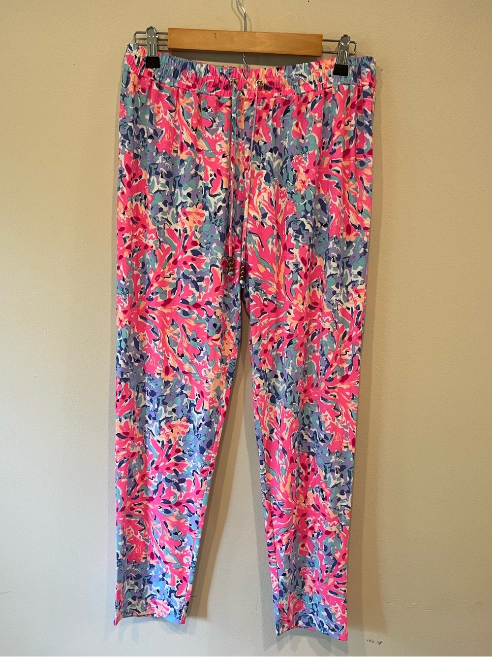 Lilly Pulitzer Pink, Blue & Purple Coral Print Lounge/Pajama Pants